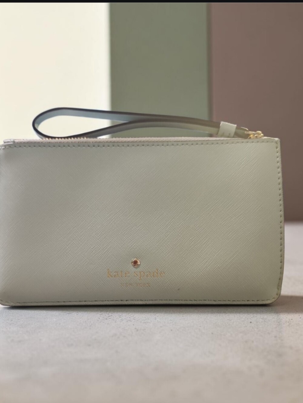 Kate Spade New York Mint Wristlet Wallet EUC